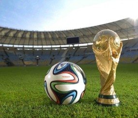 开云体育-中场惊鸿，那一记吊射，是足球写给天空的情诗，一记吊射，写给天空的情诗